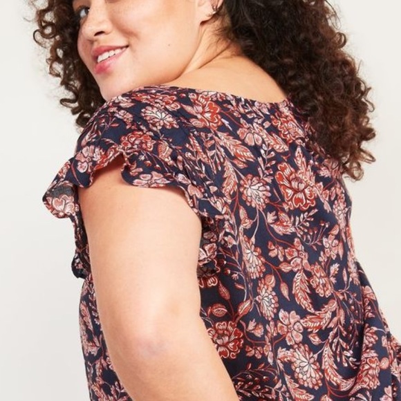 Old Navy Women’s Blouse - Picture 2 of 6